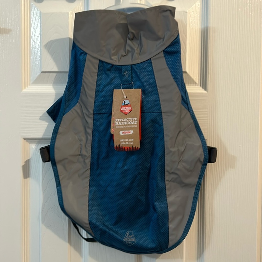 Arcadia Trail reflective Dog Raincoat, too big for my pup